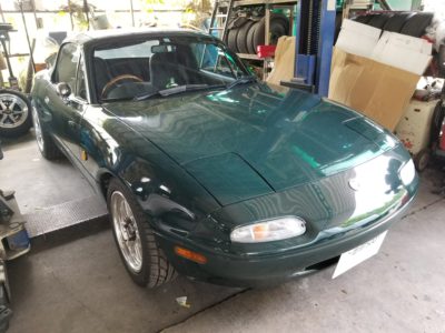 ＮＡロードスター　爪折作業と幌交換　➀
