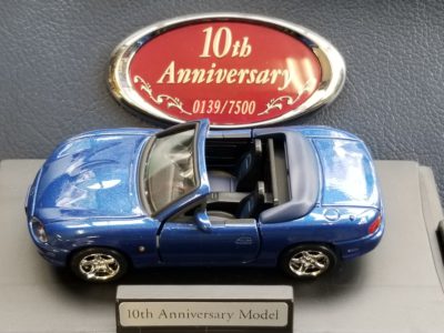 ＮＢロードスター　１０周年記念車　専用部品製作。