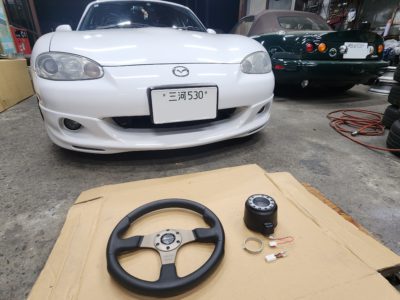ＮＢロードスター　エスケレートとハンドル交換　②ラスト