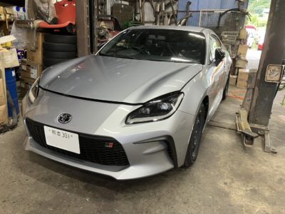 トヨタ ＧＲ８６(新車)　車高調＆ホイール交換　　