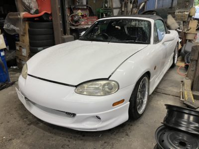 ＮＢロードスター　Ｅ／Ｇ始動時異音とその他修理　①