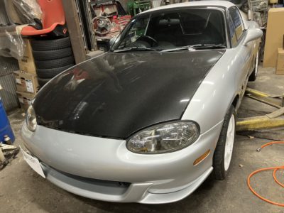 ＮＢロードスター　リメイク中古車制作　①(来店者注目)