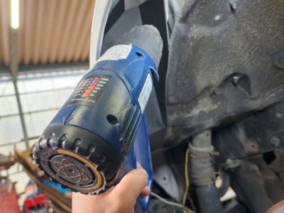 ＮＢロードスター　フェンダーライナーレス車　対策部品製作　③ラストラスト