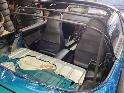 ＮＡロードスター　幌交換作業　②