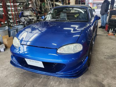 ＮＢロードスター　ヘッドライト交換